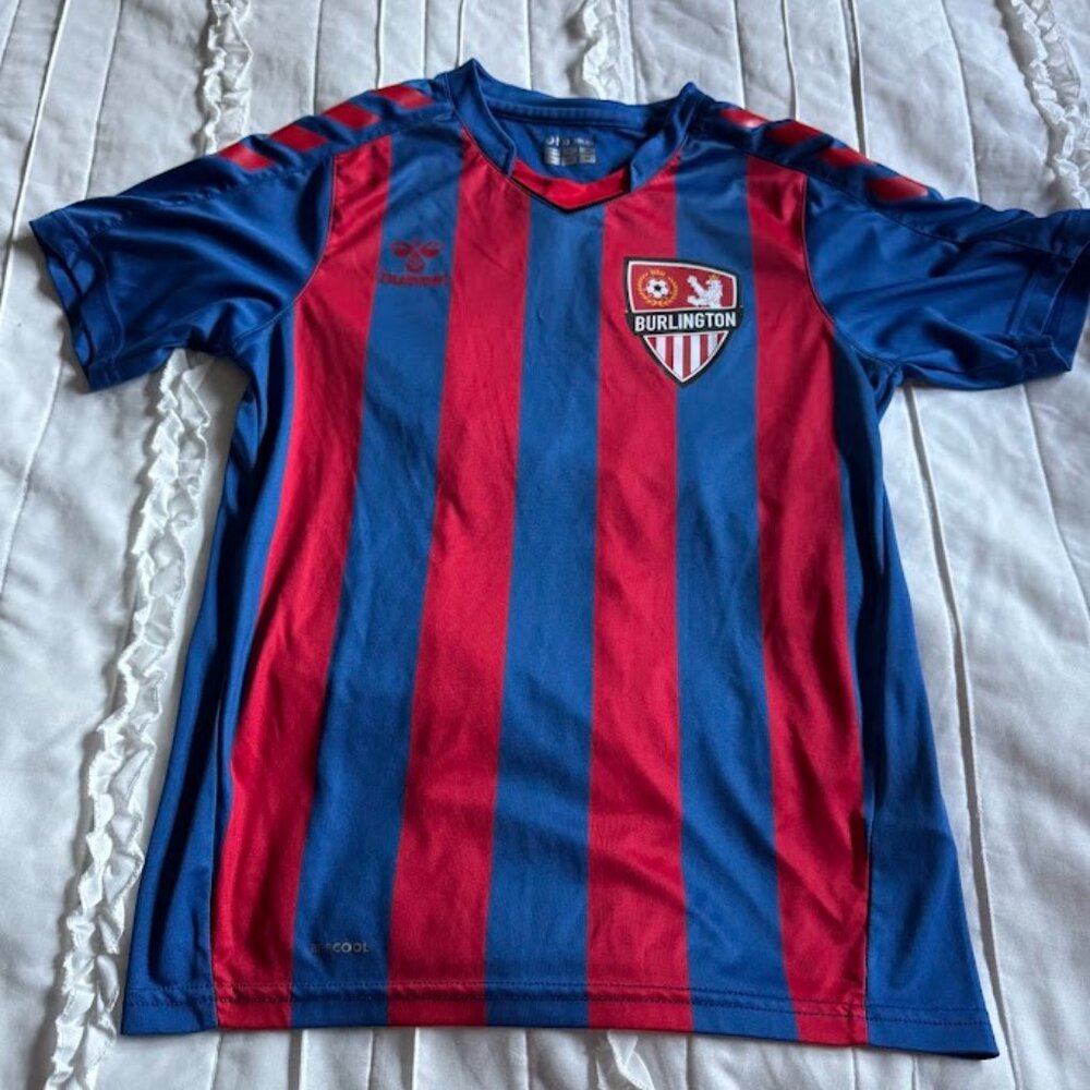 Hummel Burlington Youth 14 Soccer Kit Top